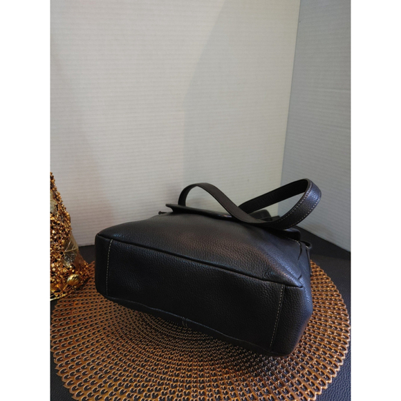 Carolee Crossbody - Picture 7 of 10